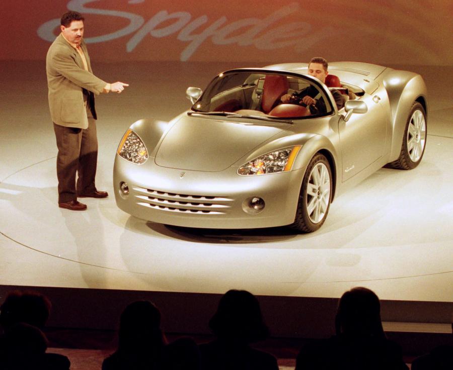  Plymouth Pronto Spyder Concept 1998 года  (фото 6 из 14)